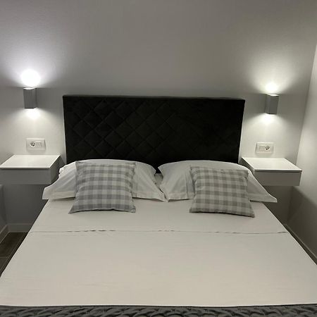 Apartmani Milka I Jozo โอมิช ห้อง รูปภาพ