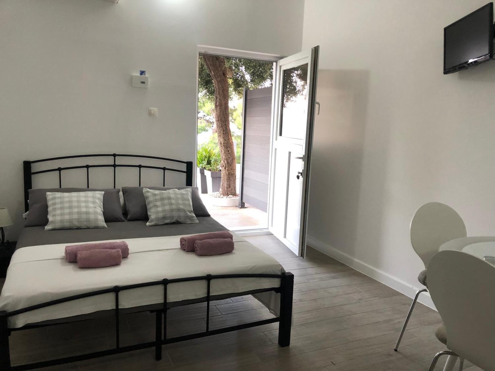 Apartmani Milka I Jozo โอมิช ห้อง รูปภาพ