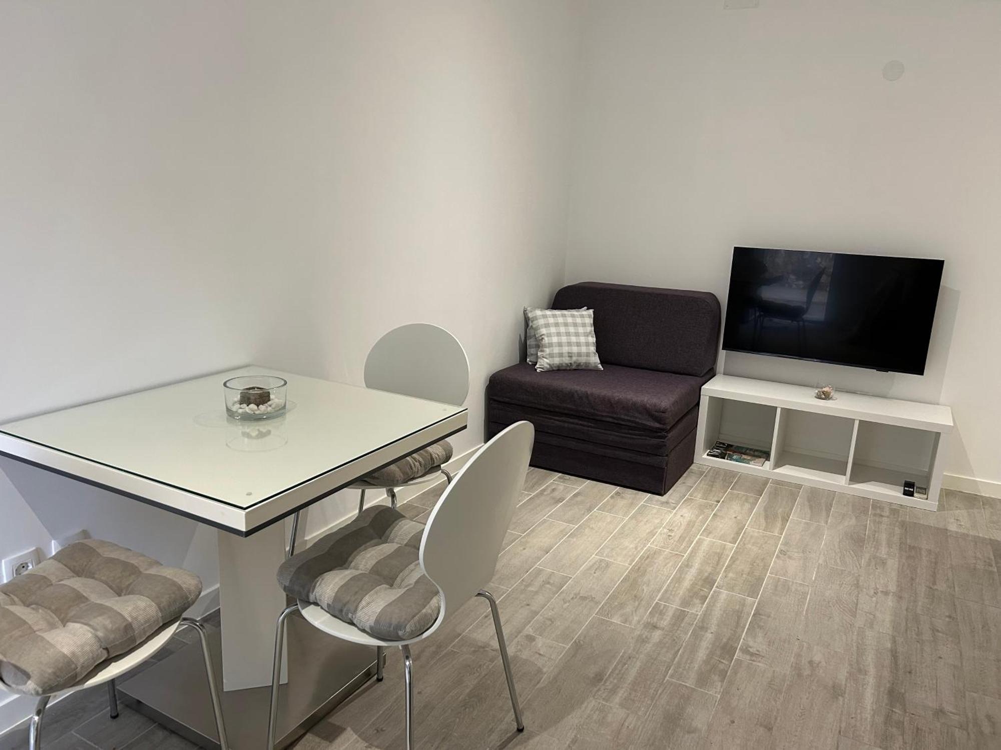 Apartmani Milka I Jozo โอมิช ห้อง รูปภาพ